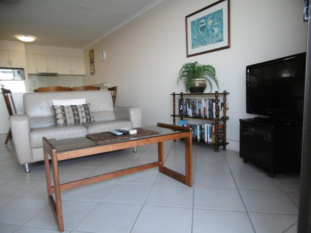 Trafalgar Towers Maroochydore Bilik gambar